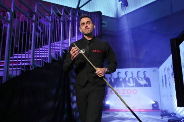 奥沙利文速胜晋级大师赛八强 塞尔比通过首轮考验